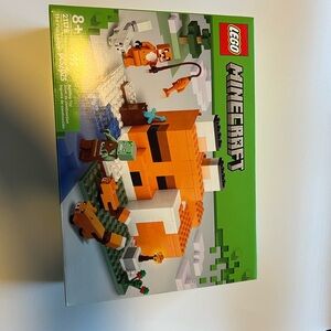 LEGO Minecraft Fox Lodge Set